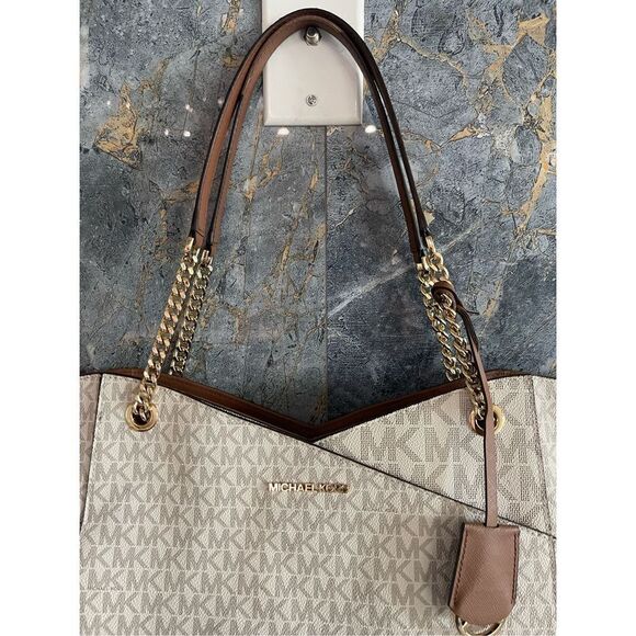 Michael kors MICHAEL KORS Jet Set Large Logo Shoulder Bag - Picture 9 of 13